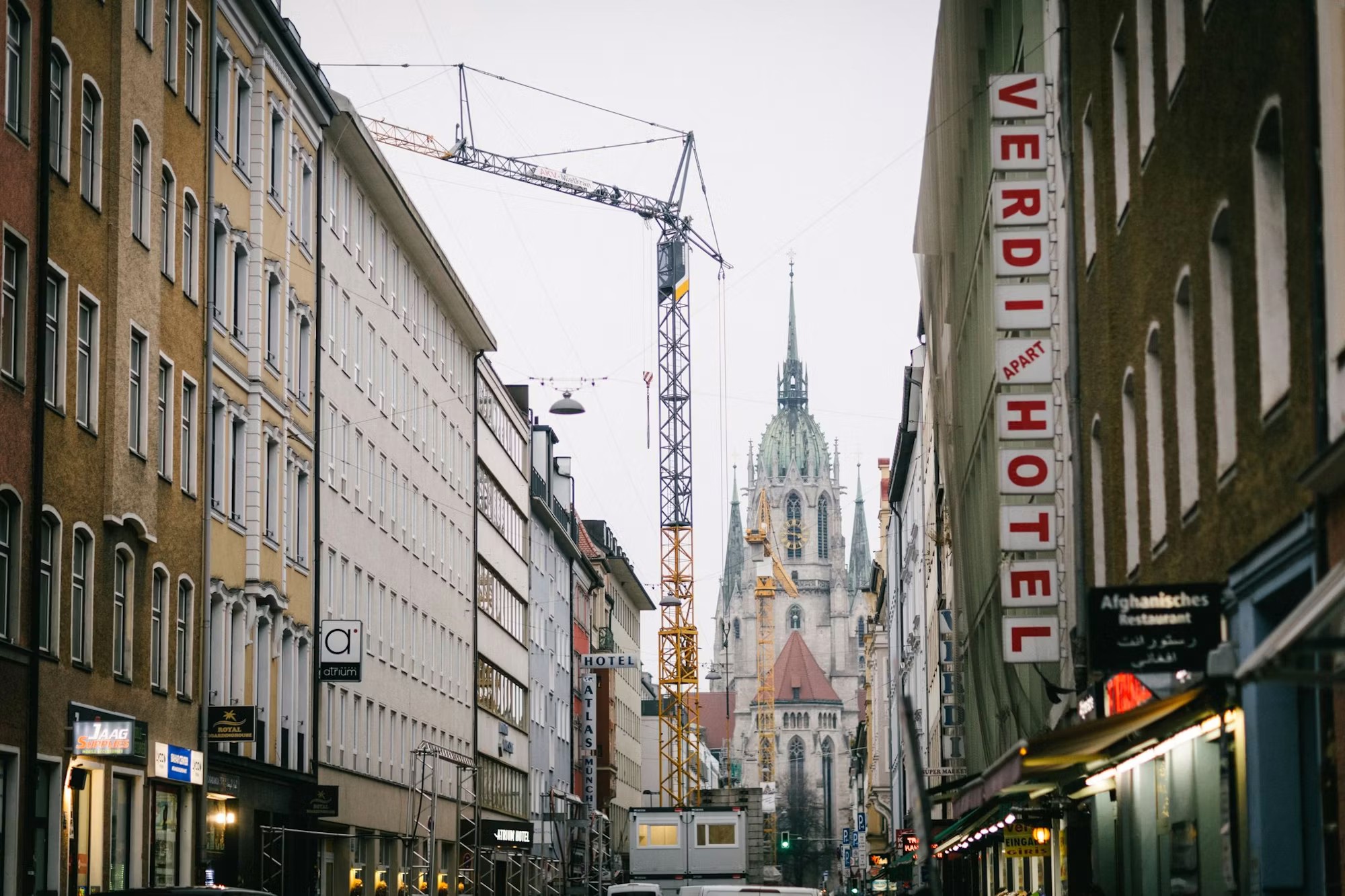 Innenstadt-Imagepflege: Warum das Münchner Bahnhofsviertel nicht mehr Bahnhofsviertel heißt
